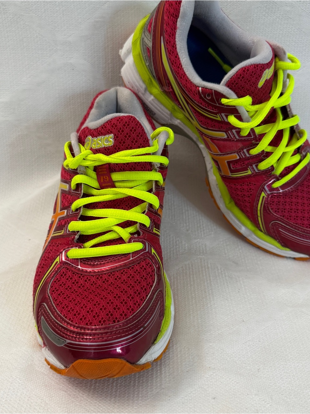 ASICS Gel-Kayano 19 Running Shoes Womens Size 7 Pink Yellow